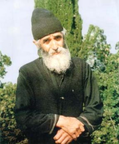 st paisios.jpg