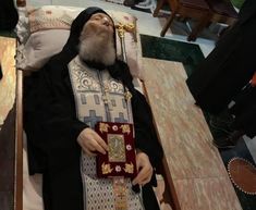 υστατο χαιρε γεροντα αιμιλιανου